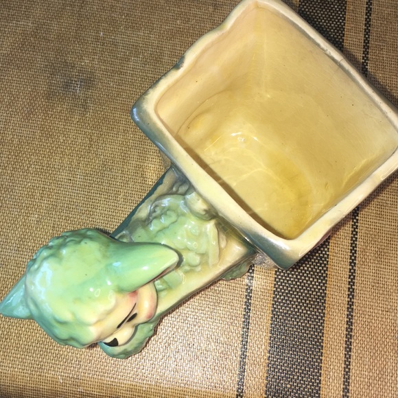 Vintage lamb with cart planter - Picture 5 of 10